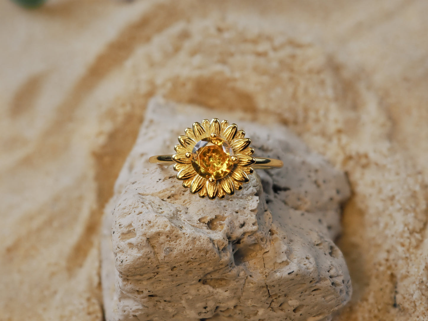 925 Sterling Silver Gold-Plated Australian Zircon Ring – 1 Carat