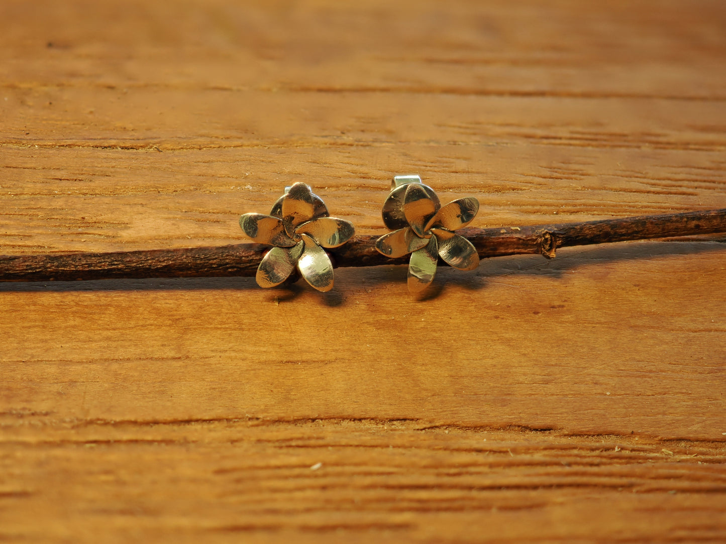 Palladium & Silver Blend Floral Stud Earrings