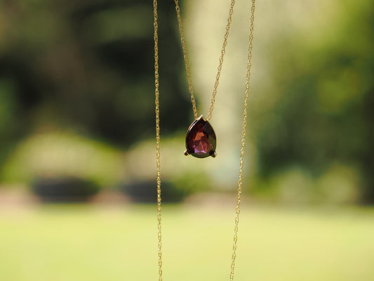 Virethë — Wine Garnet Pear Pendant  14ct Gold | 1.75ct Natural Garnet